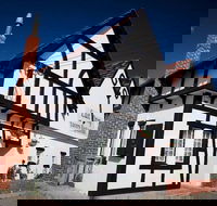 Last Drop Tavern Warnbro - Great Ocean Road Tourism