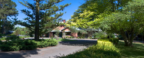 Marty @ Oakdene - Great Ocean Road Tourism 1