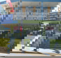 The Point Cafe and Takeaway