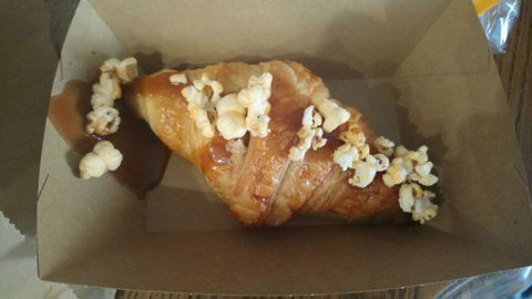 Le Petite Patisserie - Great Ocean Road Tourism 0