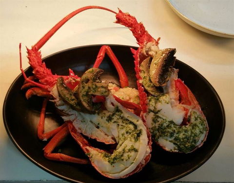 Harry's On The Esplanade - Great Ocean Road Tourism 10