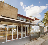 Commercial Hotel