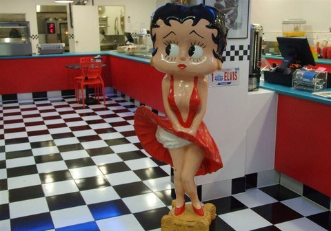 RJ's Rock N Roll Diner - Great Ocean Road Tourism 10