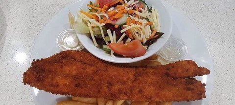 RJ's Rock N Roll Diner - Great Ocean Road Tourism 5