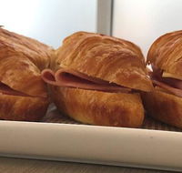 Saltwater Cafe  Pizza - Great Ocean Road Tourism