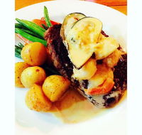 Reunion Cafe Bar Restaurant