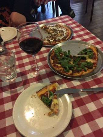 Casa Nostra Pizza & Spaghetti House - Great Ocean Road Tourism 3