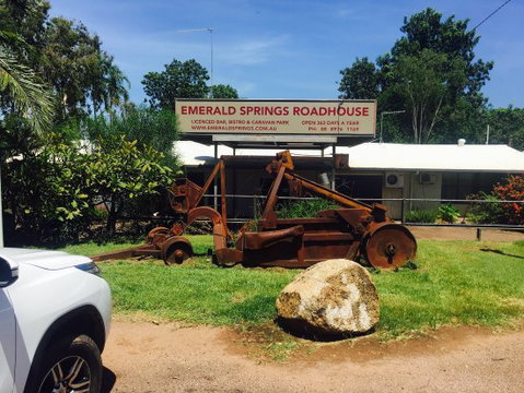 Emerald Springs Roadhouse - Great Ocean Road Tourism 5