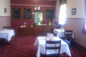 Ellalong Hotel - Great Ocean Road Tourism 1