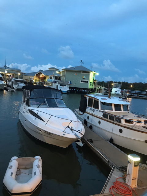 Italian Marina Pizza Restaurant - Great Ocean Road Tourism 1