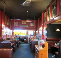Lous Cafe Restaurant - Great Ocean Road Tourism