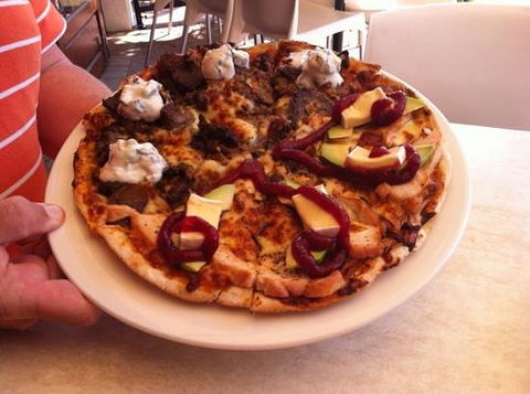 Zachary’s Gourmet Pizza Bar - Great Ocean Road Tourism 0
