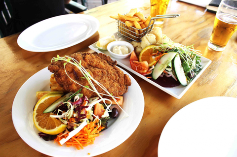 Commonwealth Hotel - Great Ocean Road Tourism 2