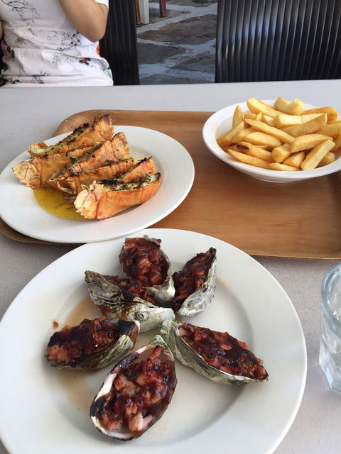 Simply Tops Seafood Bar - Great Ocean Road Tourism 3