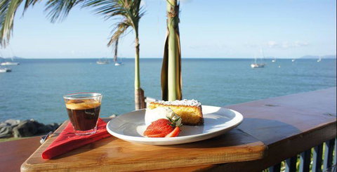 Taylors Waterfront Restaurant & Function Centre - Great Ocean Road Tourism 10