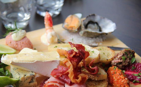 Taylors Waterfront Restaurant & Function Centre - Great Ocean Road Tourism 16