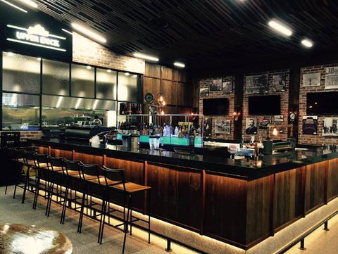 James Boag Upper Deck - Great Ocean Road Tourism 0