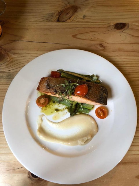 The Fox & Hounds Inn Restaurant - Great Ocean Road Tourism 2