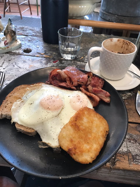 The Lifebuoy Cafe & Quail Street Emporium - Great Ocean Road Tourism 3