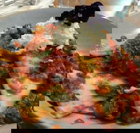 Milanos Restaurant  Pizzeria - Great Ocean Road Tourism