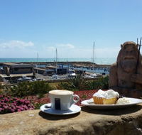 Neptune's Cafe - Great Ocean Road Tourism