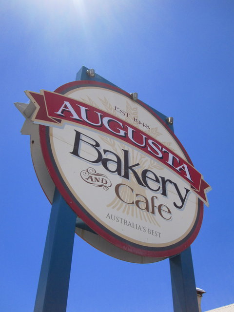 Augusta Bakery & Cafe - Great Ocean Road Tourism 5