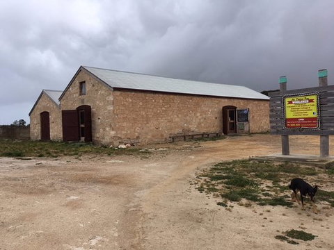Mt Dutton Bay Woolshed Cafe - Great Ocean Road Tourism 0