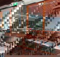 Finbar's Lounge Bar - Great Ocean Road Tourism