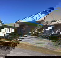 Miriam Vale Hotel Kitchen - Great Ocean Road Tourism