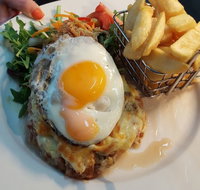 The Home Hotel Bistro - Great Ocean Road Tourism