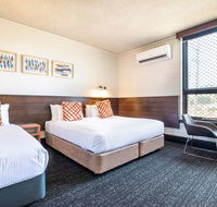 Nightcap At Glengala Hotel - Great Ocean Road Tourism