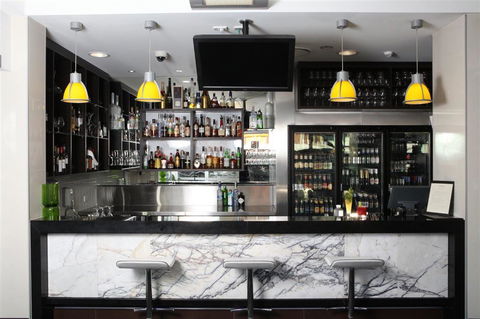 Jephson Hotel - Great Ocean Road Tourism 1