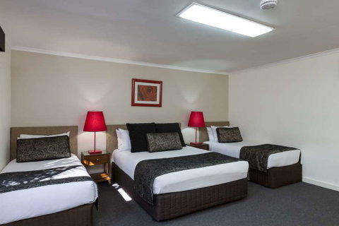 All Seasons Bendigo - Great Ocean Road Tourism 16