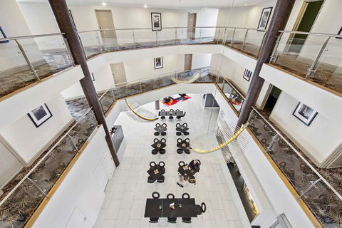 Adina Serviced Apts Canberra Dickson - Great Ocean Road Tourism 6