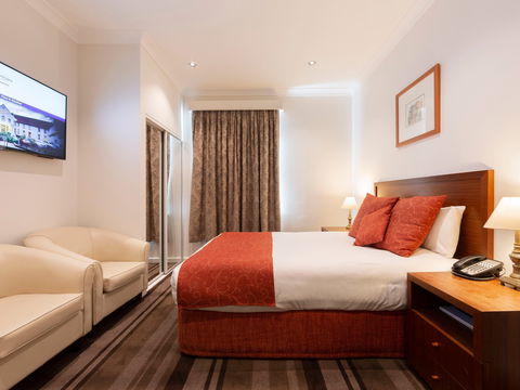 Mercure Canberra Hotel - Great Ocean Road Tourism 4