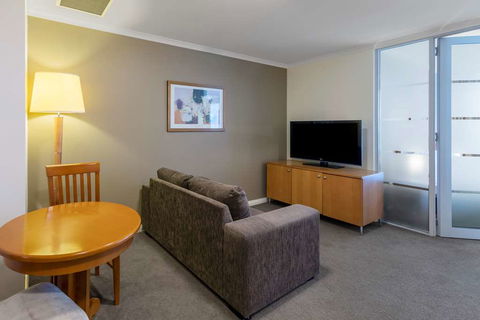 Nesuto Canberra Apartment Hotel - Great Ocean Road Tourism 13