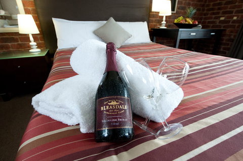 Admiral Motor Inn - Great Ocean Road Tourism 2