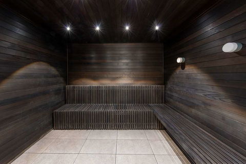 Imagine Lighthouse - Great Ocean Road Tourism 17