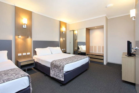 Brisbane International - Virginia - Great Ocean Road Tourism 16