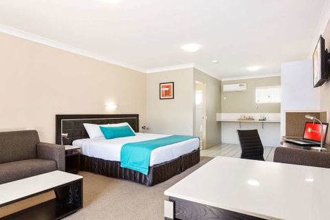 Comfort Inn North Brisbane - Great Ocean Road Tourism 3