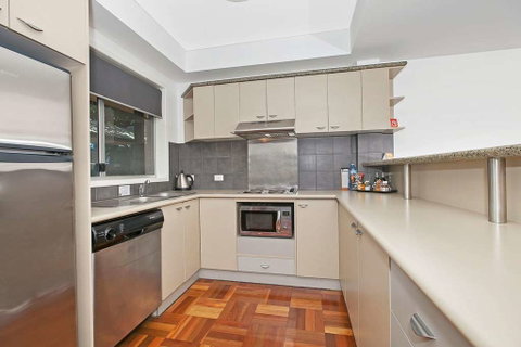 Comfort Inn & Suites Northgate Airport - Great Ocean Road Tourism 7