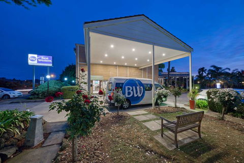 Best Western Airport Motel & Conv Ctr - Great Ocean Road Tourism 1