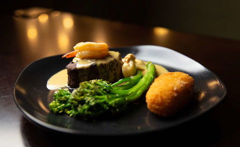 Best Western Airport Motel & Conv Ctr - Great Ocean Road Tourism 11