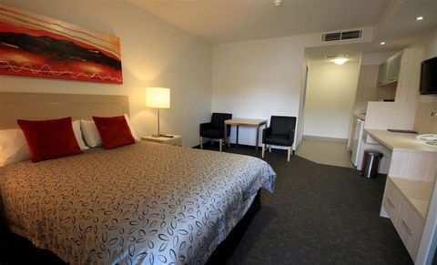 Jephson Hotel - Great Ocean Road Tourism 8