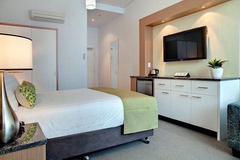 Walkers Arms Hotel - Great Ocean Road Tourism 1