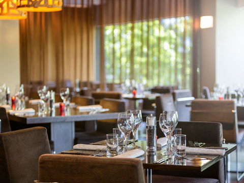 Novotel Canberra - Great Ocean Road Tourism 1