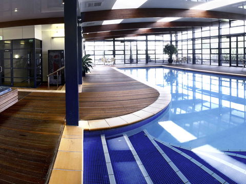 Novotel Canberra - Great Ocean Road Tourism 13