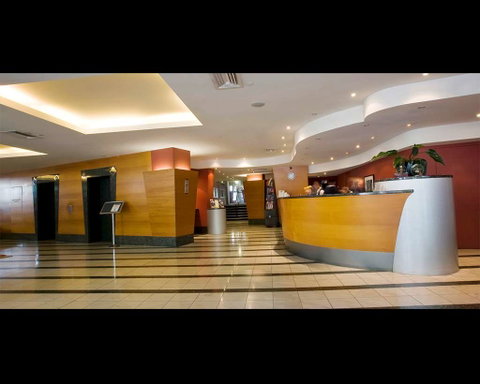 Clarion Suites Gateway - Great Ocean Road Tourism 3