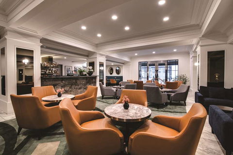 The Savoy Hotel on Little Collins - Great Ocean Road Tourism 15