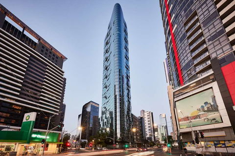 Shadow Play Melbourne by Peppers - Great Ocean Road Tourism 0